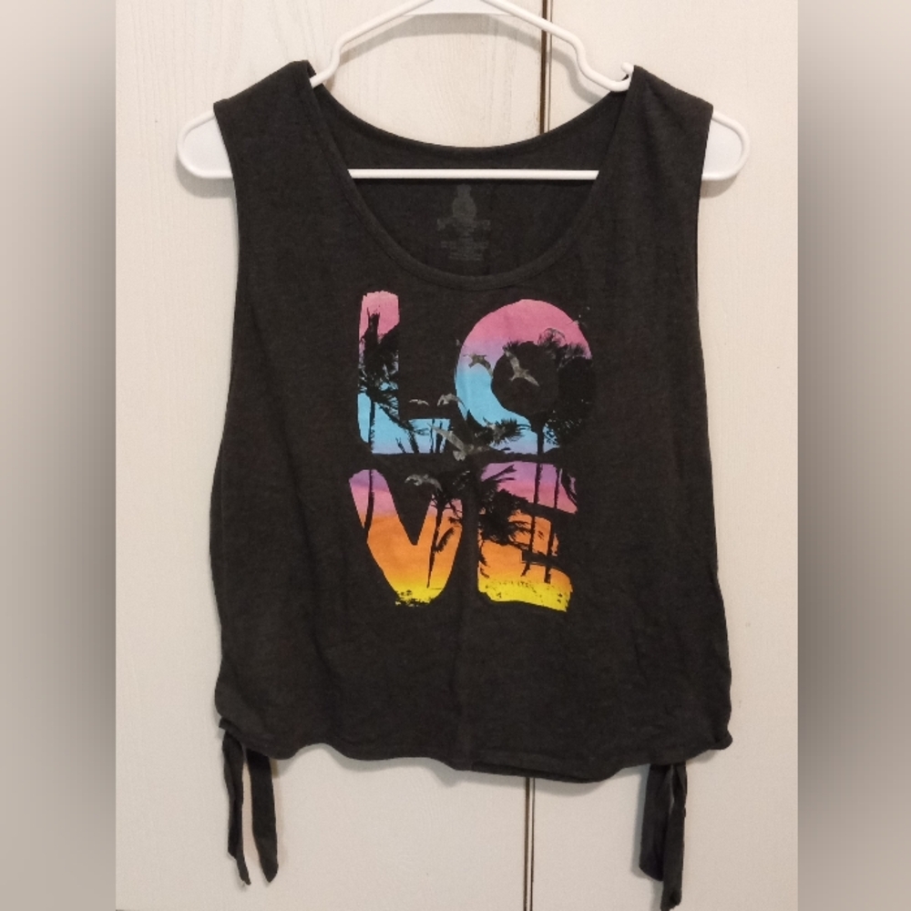 ✨Women's Black Graphic Tank Top